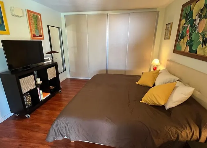 Con Piscina Climatizada Y Vistas Al Mar *