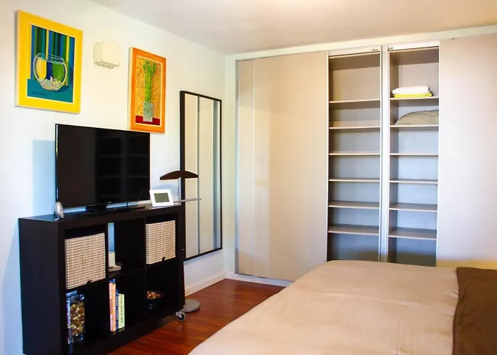 Con Piscina Climatizada Y Vistas Al Mar