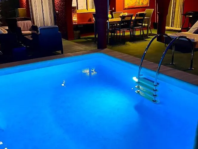 Con Piscina Climatizada Y Vistas Al Mar Puntillo Del Sol