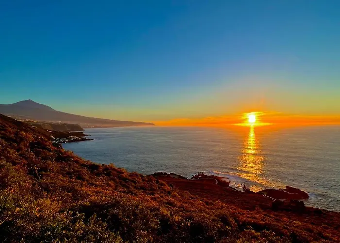 Con Piscina Climatizada Y Vistas Al Mar