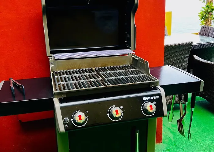 Con Piscina Climatizada Y Vistas Al Mar Willa Puntillo Del Sol