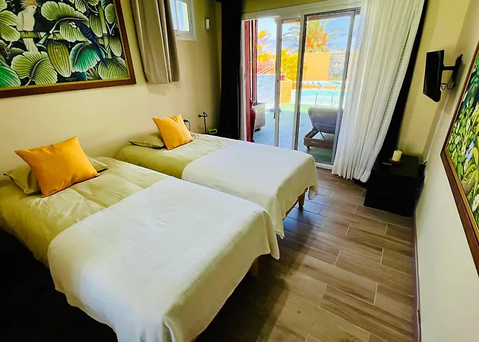 Con Piscina Climatizada Y Vistas Al Mar * Puntillo Del Sol