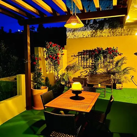 빌라 Con Piscina Climatizada Y Vistas Al Mar