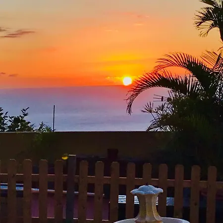 Con Piscina Climatizada Y Vistas Al Mar 빌라 Puntillo Del Sol