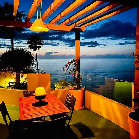 빌라 Con Piscina Climatizada Y Vistas Al Mar *