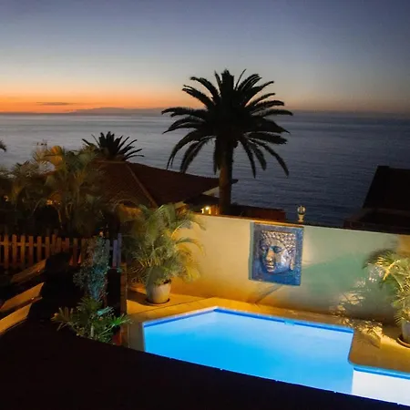 别墅 Con Piscina Climatizada Y Vistas Al Mar Puntillo Del Sol